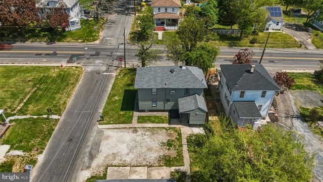 734 S EAST AVE, Vineland, NJ 08360