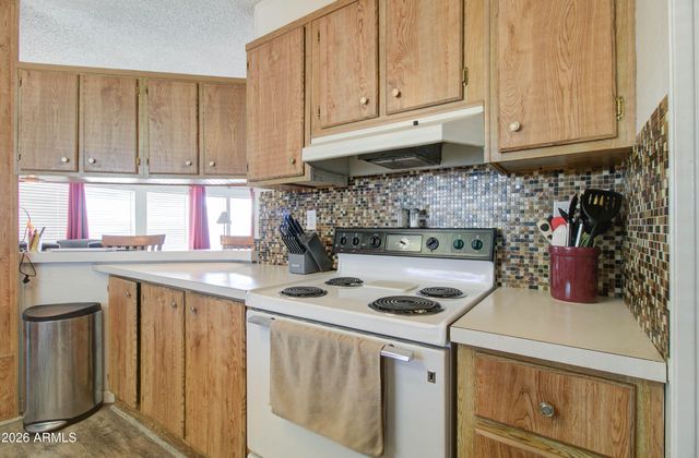 205 S HIGLEY Road 300, Mesa, AZ 85206