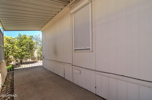 205 S HIGLEY Road 300, Mesa, AZ 85206