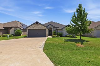 451 Silverton Drive, Granbury, TX 76049