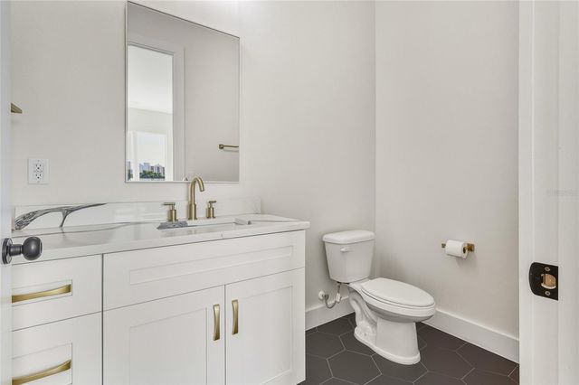 120 E GLADYS STREET 5, Tampa, FL 33602