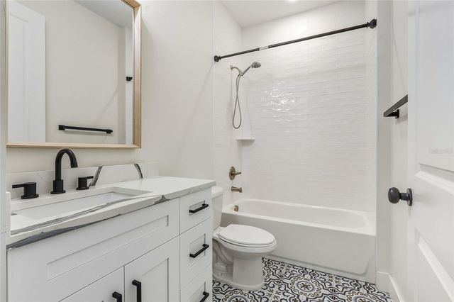 120 E GLADYS STREET 5, Tampa, FL 33602