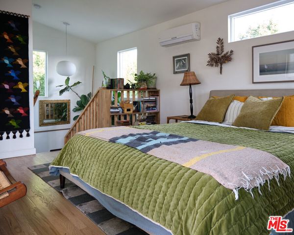 1514 Angelus, Los Angeles, CA 90026