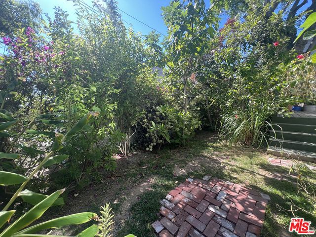 1514 Angelus, Los Angeles, CA 90026