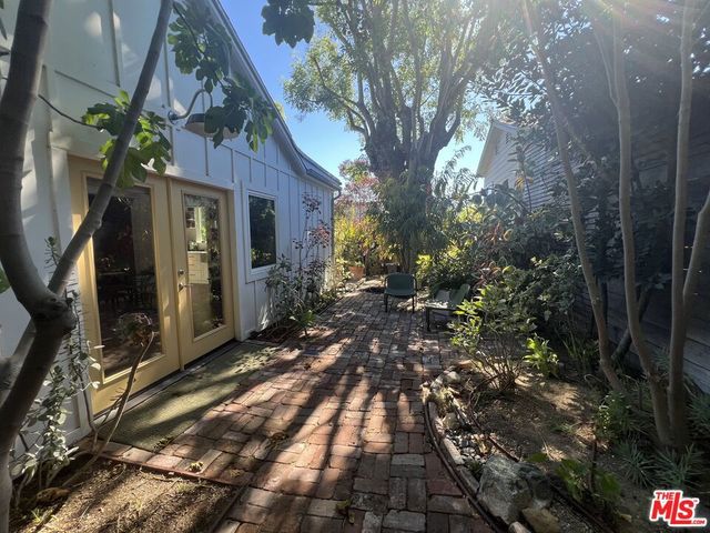 1514 Angelus, Los Angeles, CA 90026