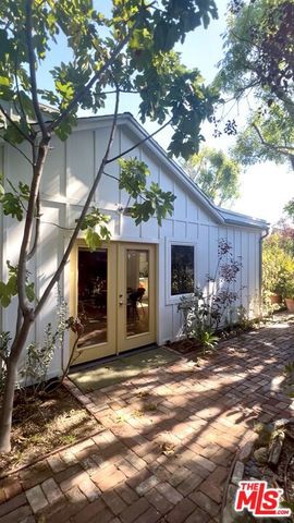 1514 Angelus, Los Angeles, CA 90026