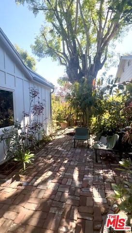 1514 Angelus, Los Angeles, CA 90026