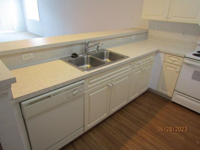 901 W Port Dr Unit 106, North Myrtle Beach, SC 29582