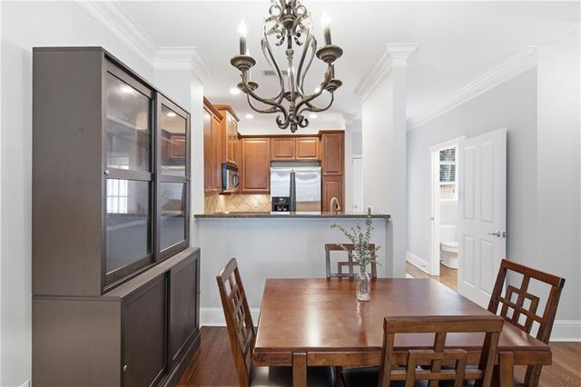 1147 Glenridge Place, Atlanta, GA 30342