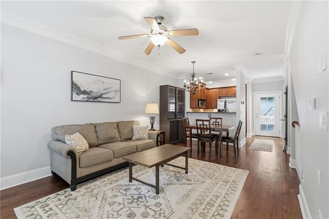 1147 Glenridge Place, Atlanta, GA 30342