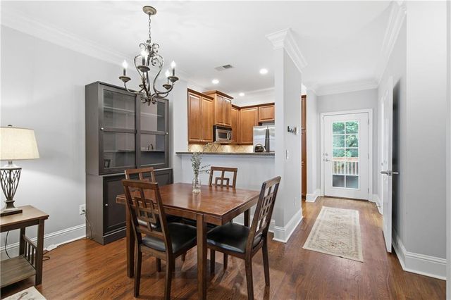 1147 Glenridge Place, Atlanta, GA 30342