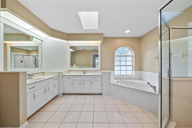 555 PARK ESTATES SQUARE, Venice, FL 34293