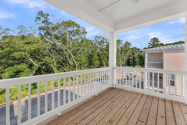 744 Minton Road, Charleston, SC 29412