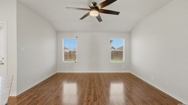 221 Tule Canyons, Schertz, TX 78108