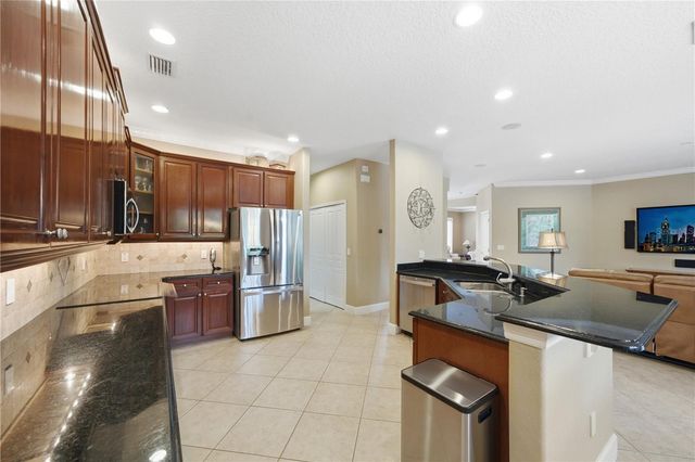 3540 DIAMOND LEAF LANE, Oviedo, FL 32766