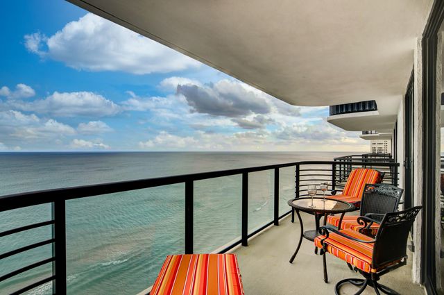250 S Ocean Boulevard 16-c, Boca Raton, FL 33432