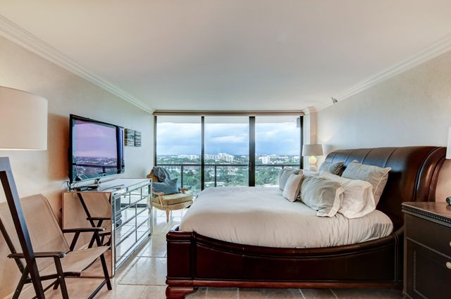 250 S Ocean Boulevard 16-c, Boca Raton, FL 33432