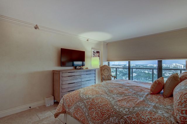 250 S Ocean Boulevard 16-c, Boca Raton, FL 33432