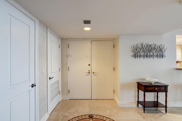 250 S Ocean Boulevard 16-c, Boca Raton, FL 33432