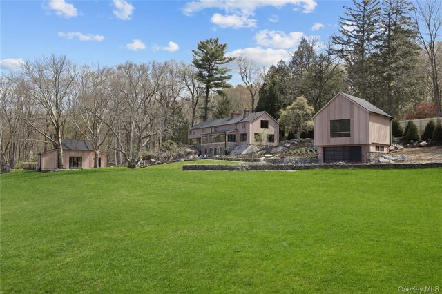39 Old Snake Hill Road, Pound Ridge, NY 10576