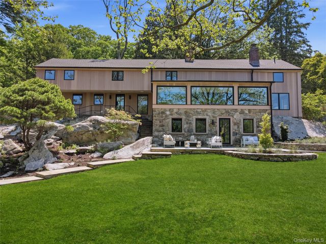 39 Old Snake Hill Road, Pound Ridge, NY 10576