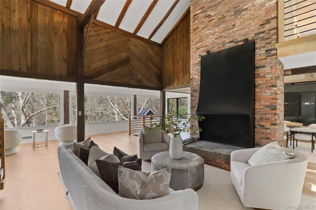 39 Old Snake Hill Road, Pound Ridge, NY 10576