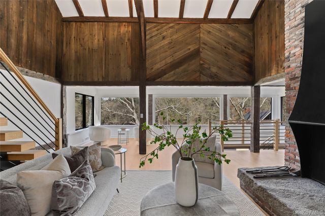 39 Old Snake Hill Road, Pound Ridge, NY 10576