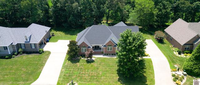 1787 Kandi Kay Ln, Murray, KY 42071