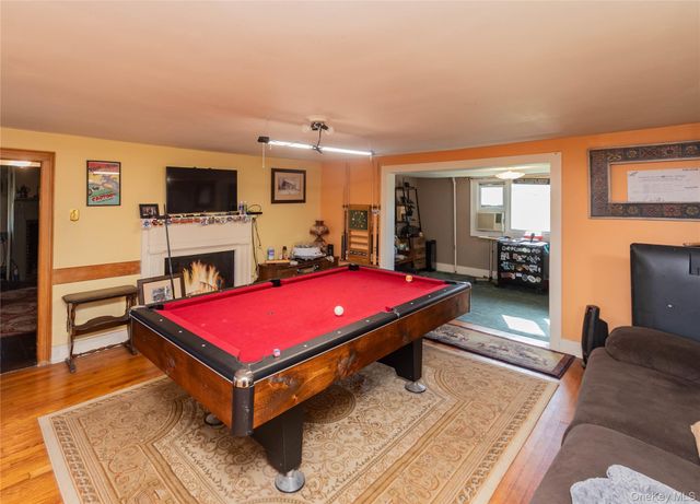 111 Browns Road, Walden, NY 12586