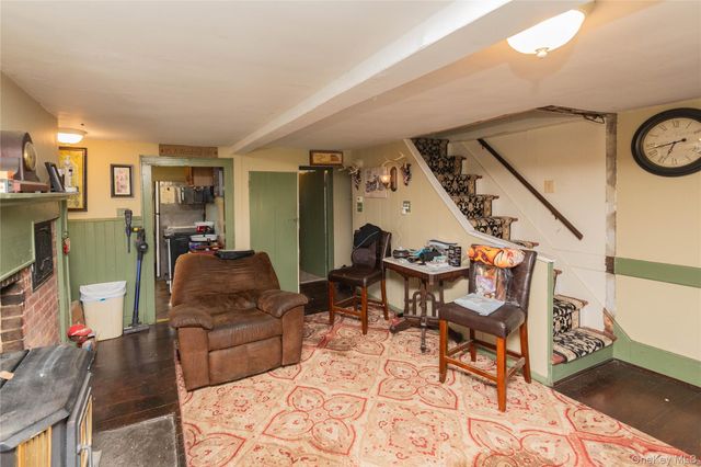 111 Browns Road, Walden, NY 12586