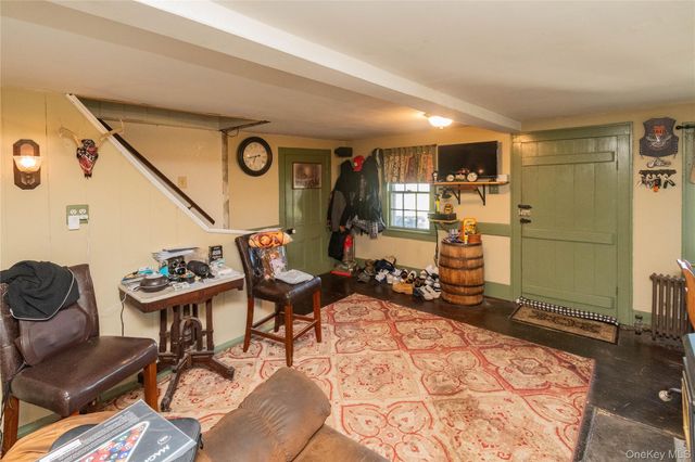111 Browns Road, Walden, NY 12586