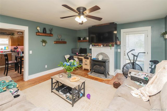 111 Browns Road, Walden, NY 12586