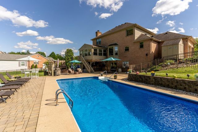 942 Country Club Drive, Pierce Twp, OH 45245