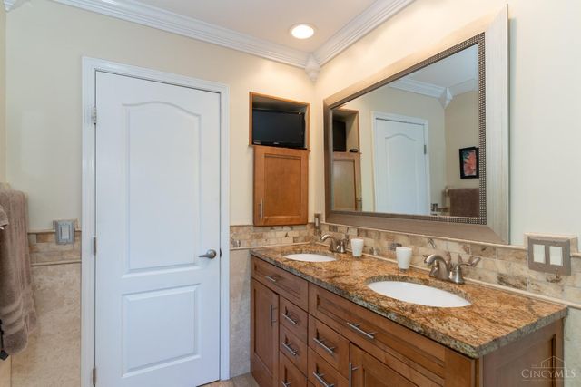 942 Country Club Drive, Pierce Twp, OH 45245