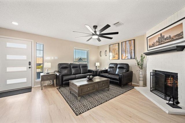 1506 Clearview LOOP, Round Rock, TX 78664