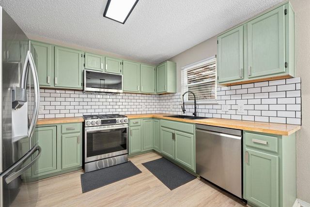 1506 Clearview LOOP, Round Rock, TX 78664