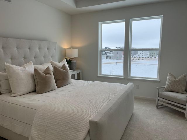 4636 Island Park Bay, Woodbury, MN 55129