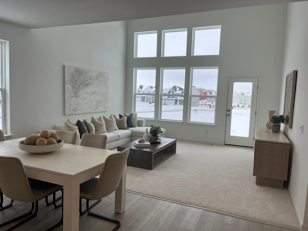 4636 Island Park Bay, Woodbury, MN 55129