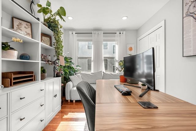 78-80 Rossmore 2, Boston, MA 02130