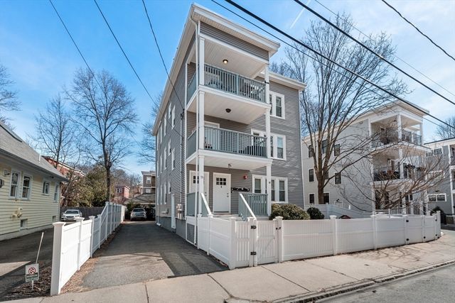 78-80 Rossmore 2, Boston, MA 02130