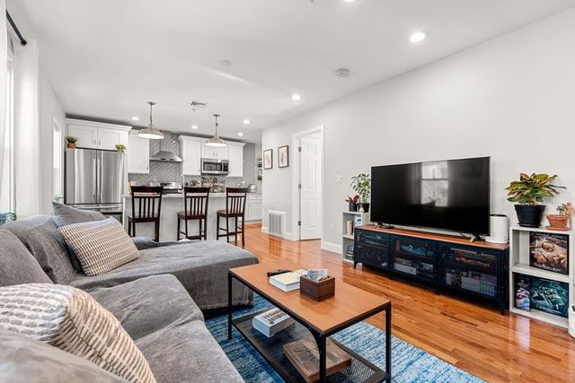 78-80 Rossmore 2, Boston, MA 02130