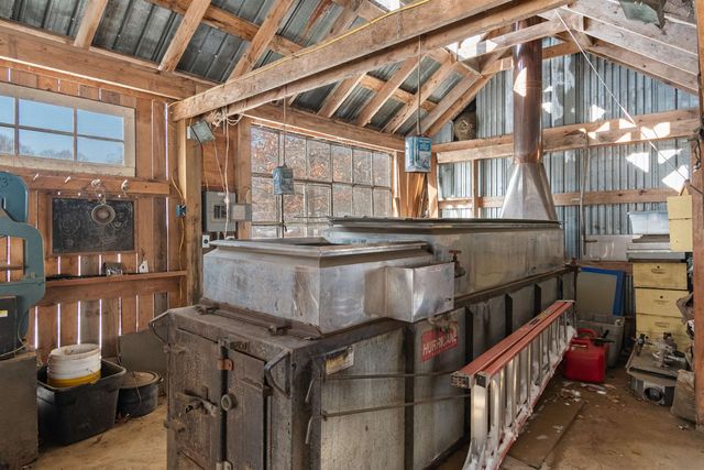 1325 Poor Farm Road, Washington, VT 05675