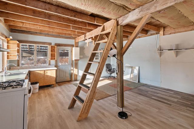 1325 Poor Farm Road, Washington, VT 05675