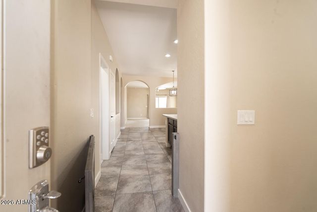 28342 N Cactus Flower Circle, San Tan Valley, AZ 85143