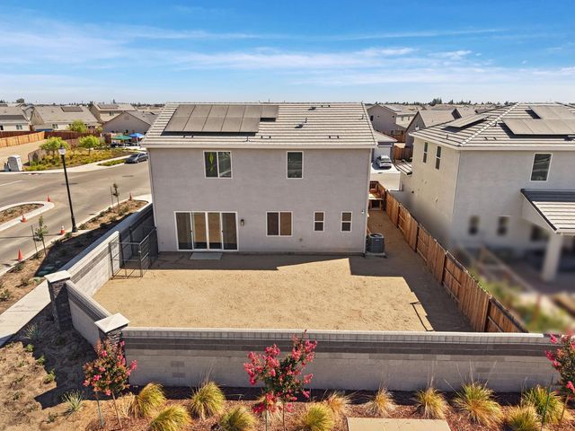394 Vinal Dr, Manteca, CA 95337