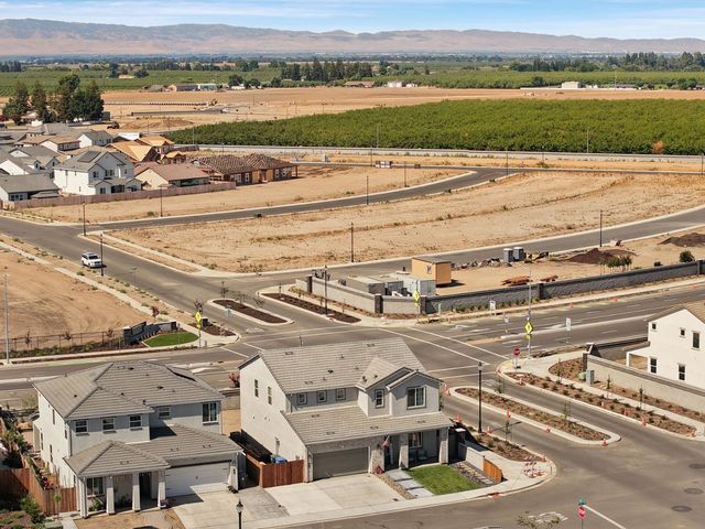 394 Vinal Dr, Manteca, CA 95337