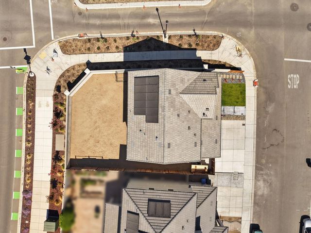 394 Vinal Dr, Manteca, CA 95337
