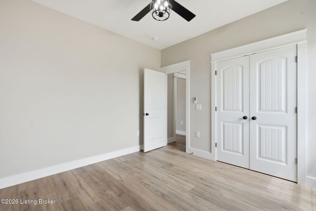 617 Ridge Crest Dr, Harrodsburg, KY 40330