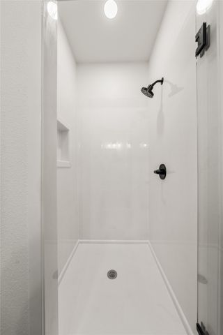 307 Live Oak Trail, Valley Mills, TX 76689