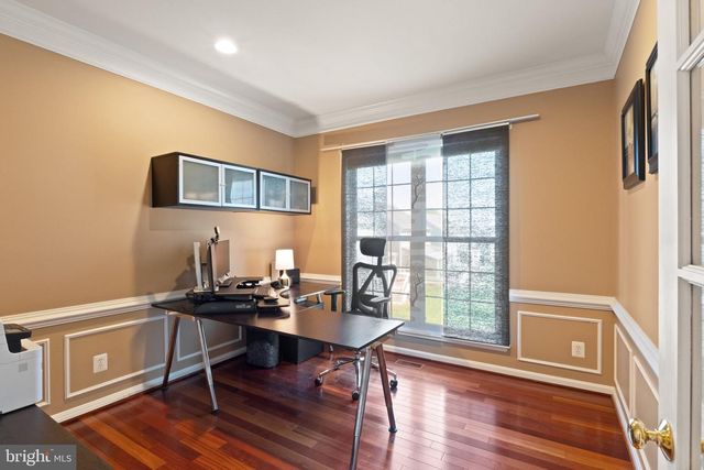 25831 RAWLEY SPRINGS DR, Chantilly, VA 20152